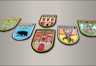 Naszywki z herbami miast